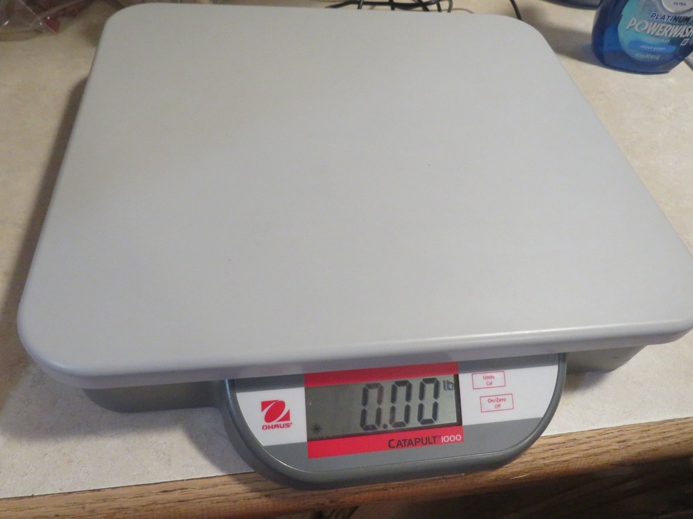 OHAUS C11P9 20 LB TABLE SCALE (NEW)