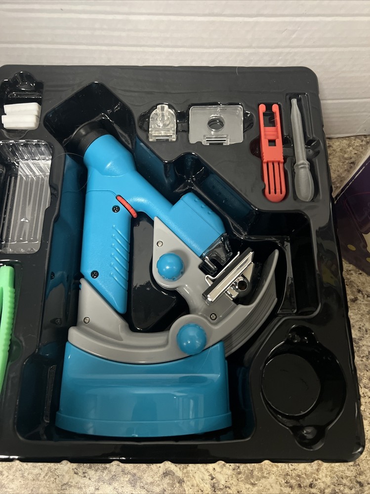 Fao Science Lab Deluxe Microscope/ ExploraScope Pro-Series, Portable, 50x