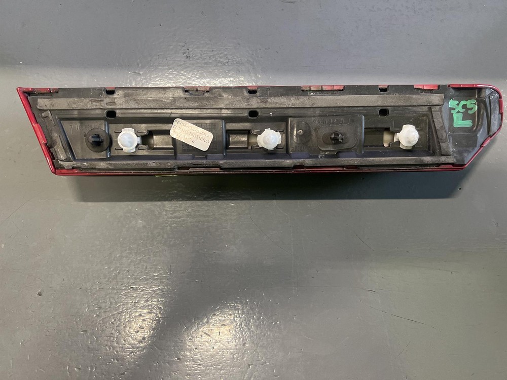 VOLKSWAGEN BEETLE Quarter Molding 5C5 853 931