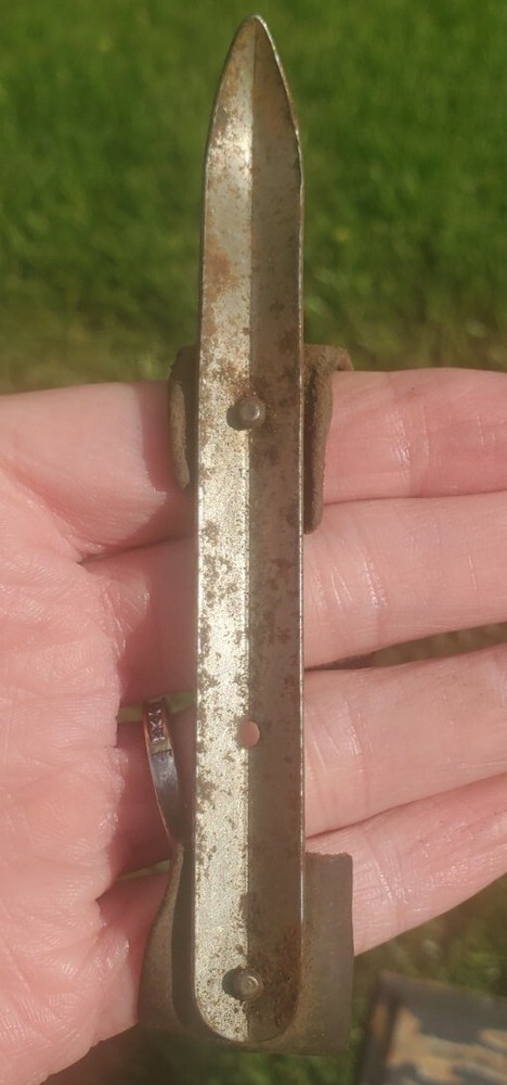 Antique Corn Husking Peg Hook Leather Palm Loop Primitive Farm Tool