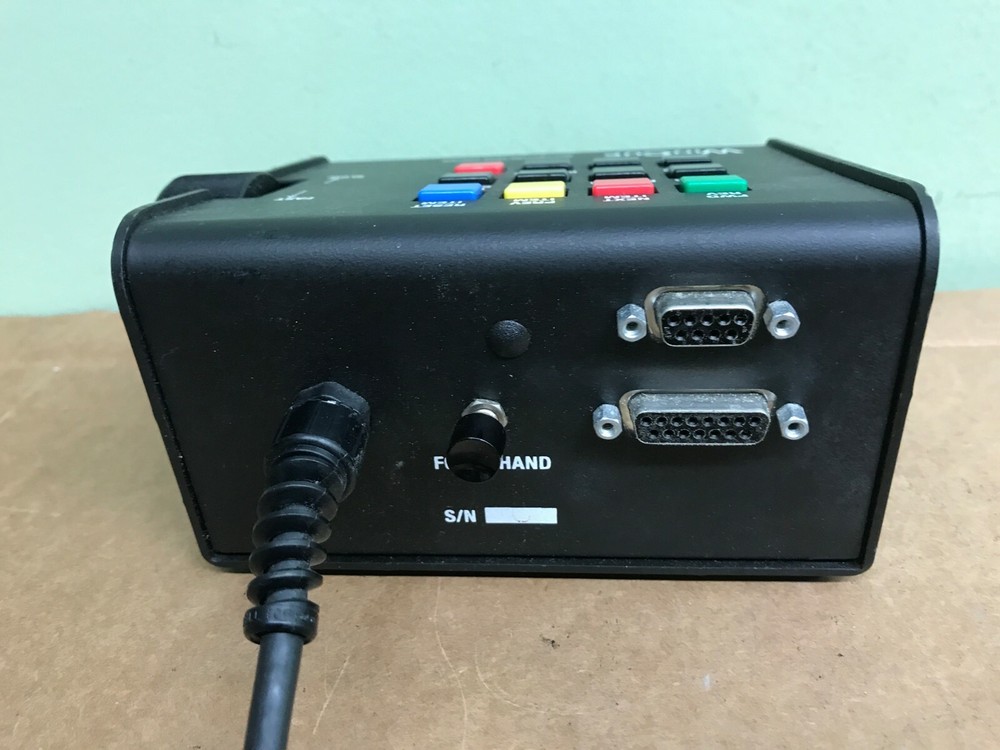 WinCue Multibutton Hand Control CSM-5634A