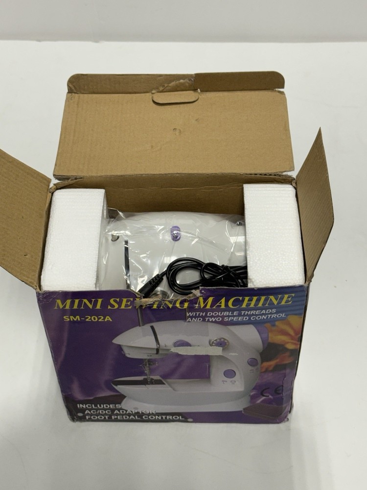 Mini Sewing Machine, Double Threads Two Speed Control | Foot Pedal,New/Open Box￼