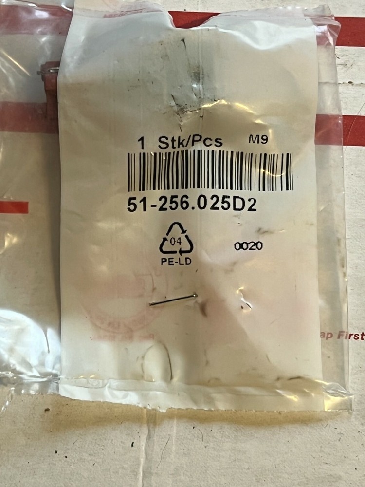 51-256.025d2 keyed selector switch nos surplus