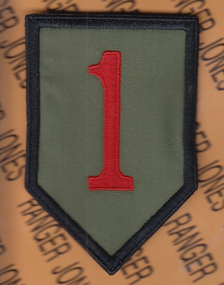 US Army 1st INFANTRY DIVISION Black bordered OD Green ~3.75" patch c/e