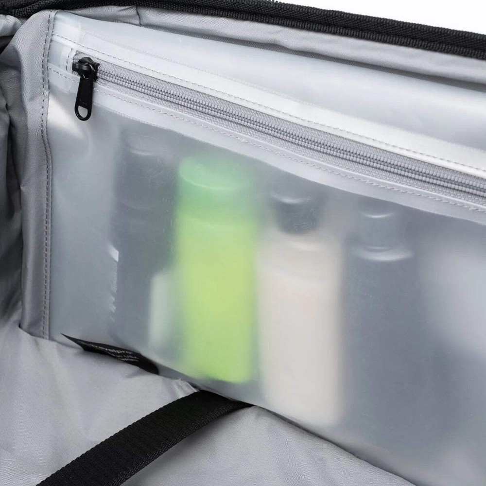 Travelpro Crew Classic Medium Check-in Spinner - Black