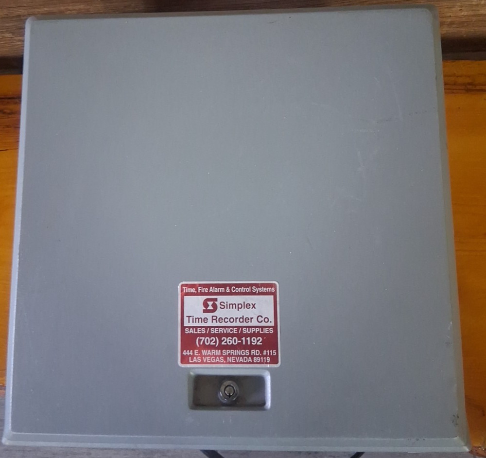 Simplex Consecutive Payroll Time Recorder Clock Part 1405-9101 Key Included