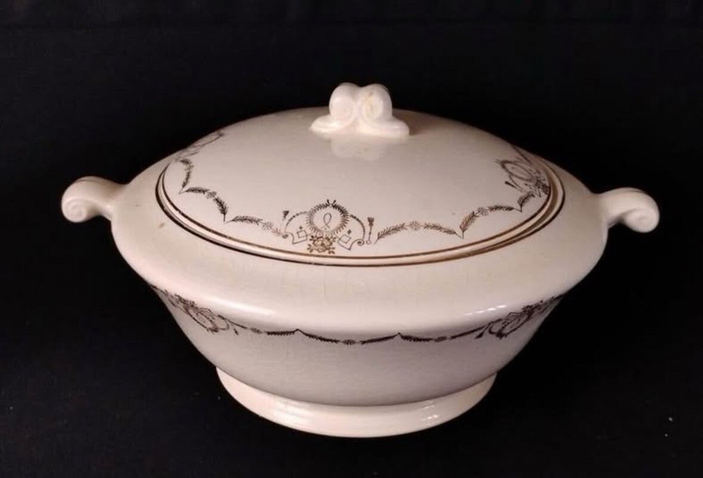 China Dish Set, Edwin Knowles