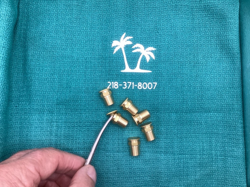 1/8” brass spring lid oil cups