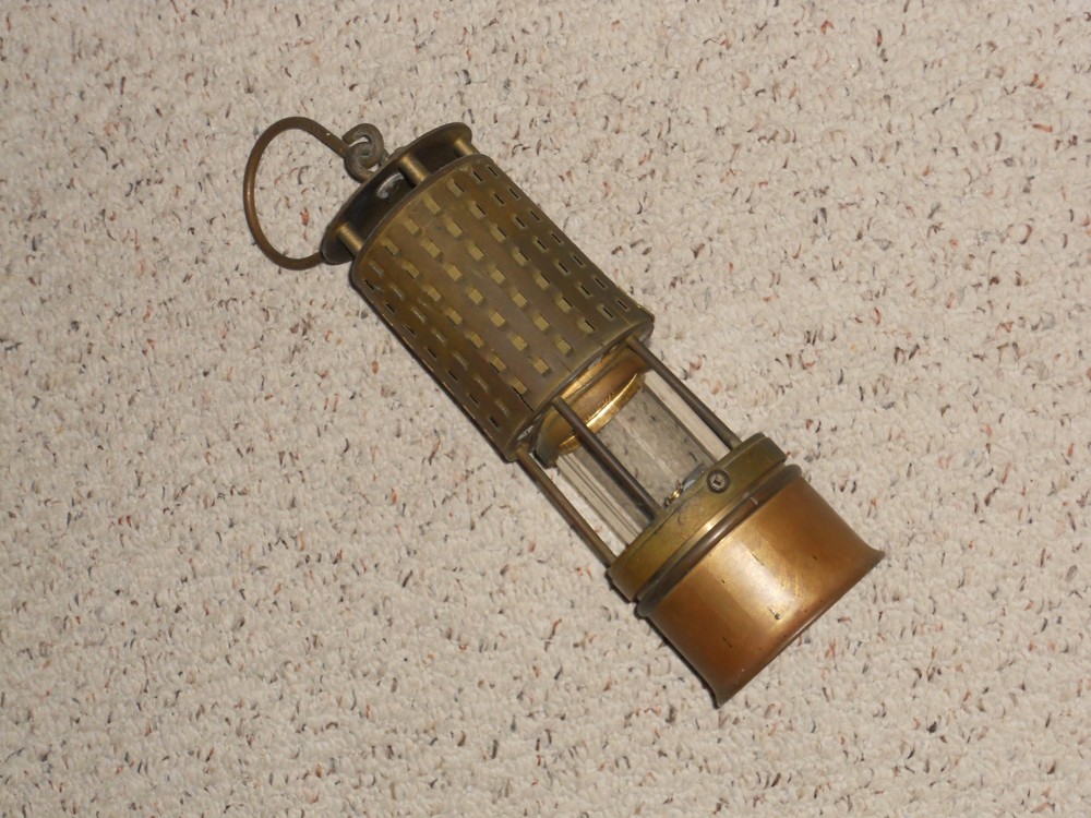 KOEHLER MINERS SAFETY LANTERN-nice piece!