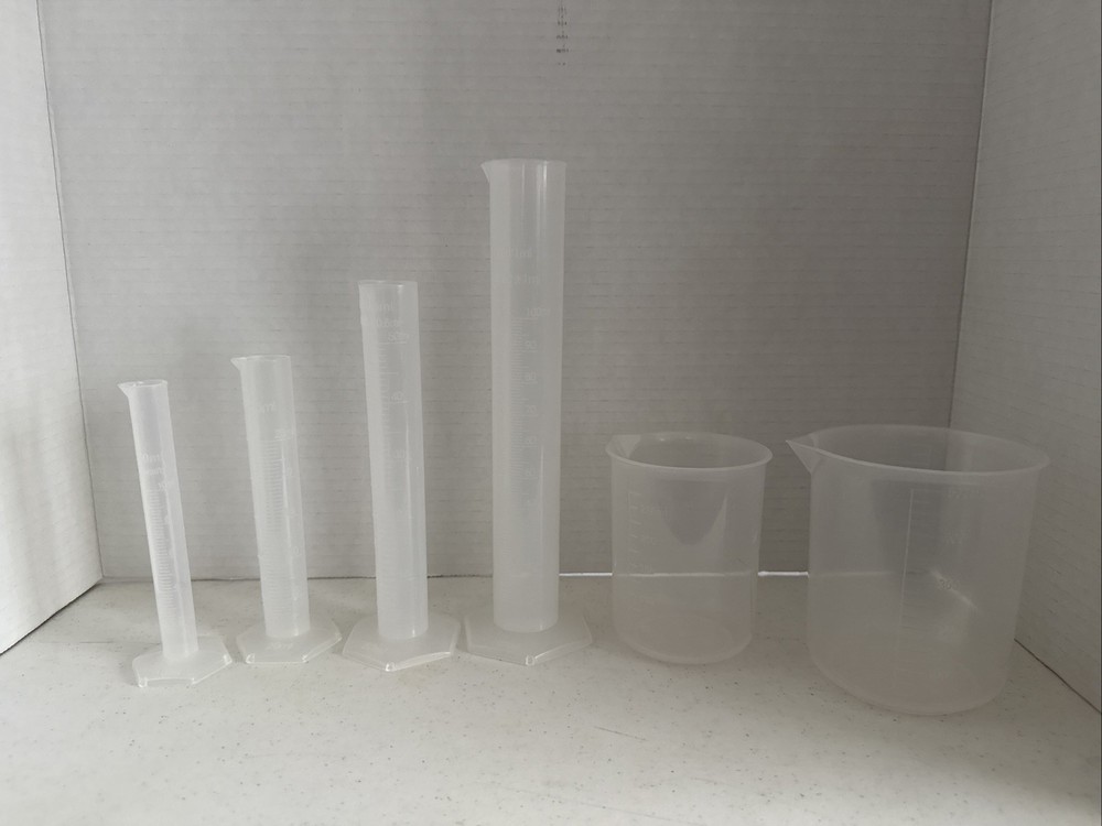 6Pc Plastic Graduated Cylinder & Beaker Set 10ml-500ml