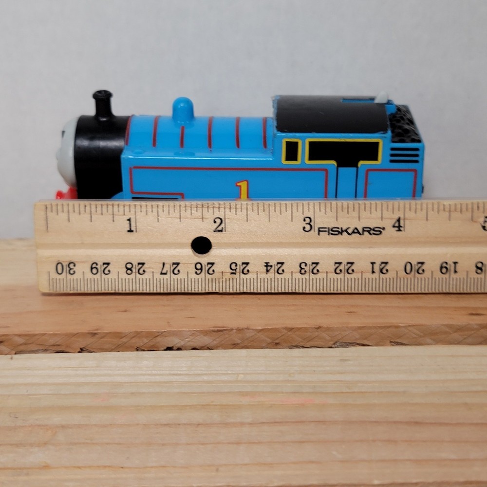 Thomas & Friends TrackMaster Motorized Toy Train Engine