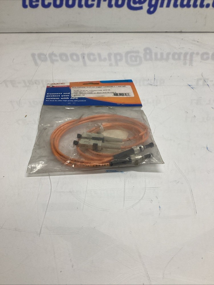 APC 12032-1M Enhanced PATCH Networking Cable 1 Meter J-409