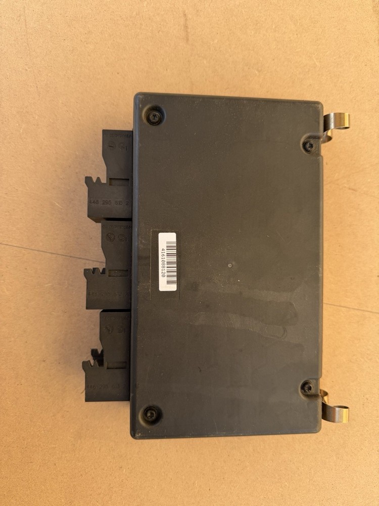 FREIGHTLINER CASCADIA BRAKE CONTROL MODULE (ABS) 400 867 104 0