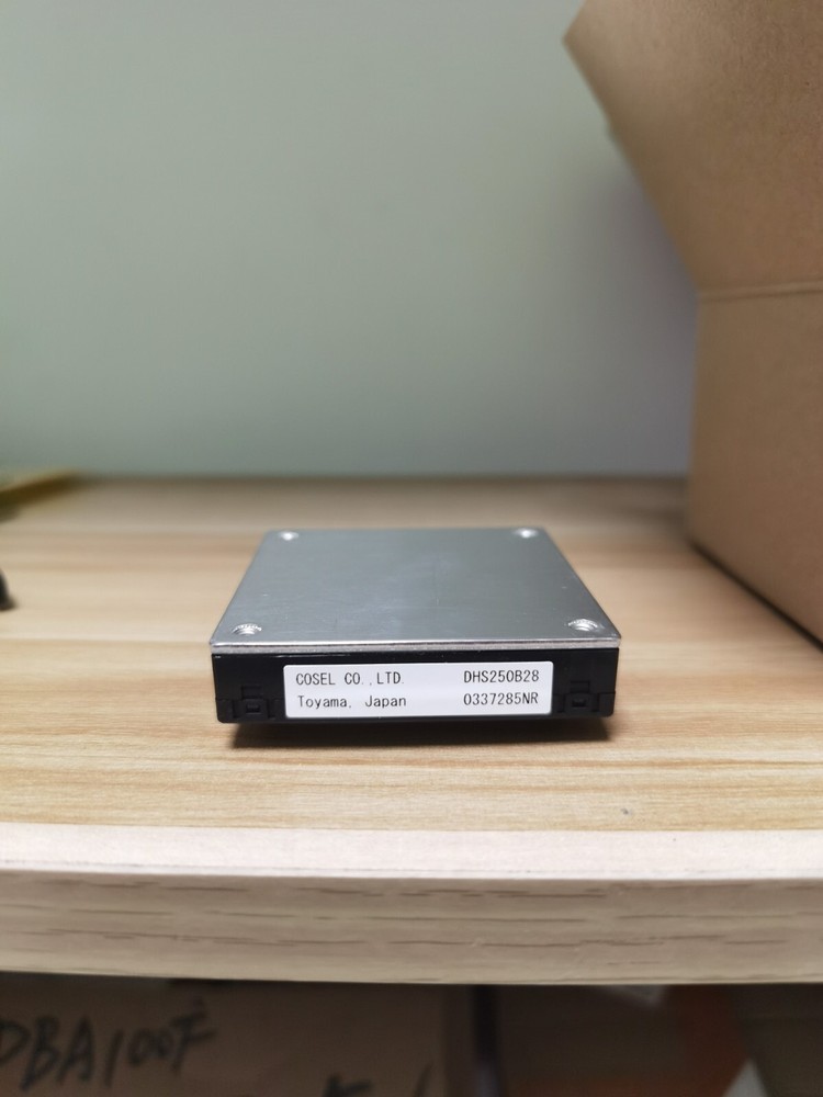 DHS250B28絶縁DC/DCコンバータ1個-貫通孔250W 28V 9A貫通孔