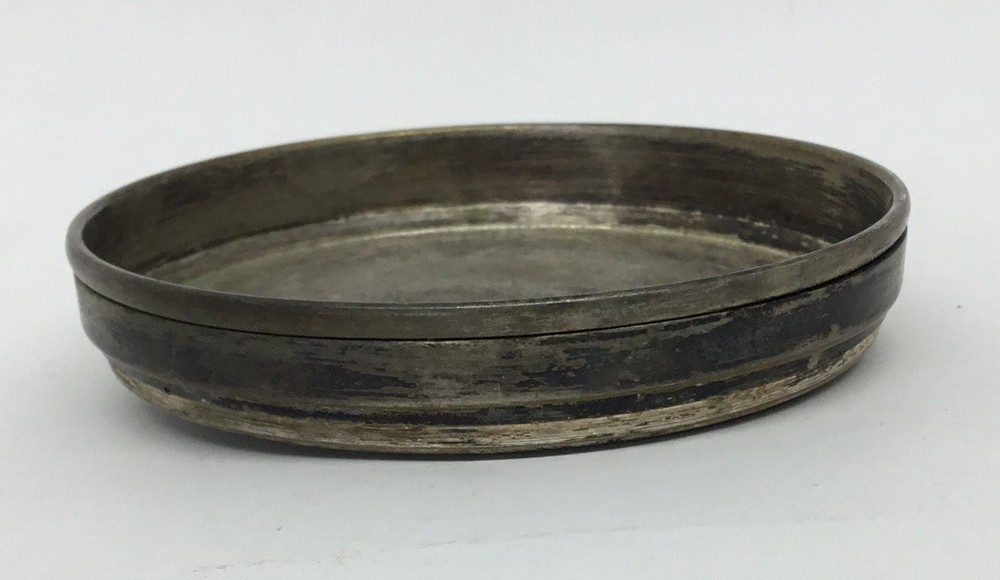 Vintage Silver Plate Shallow Trinket Dish w/Belt Design……..[B18]
