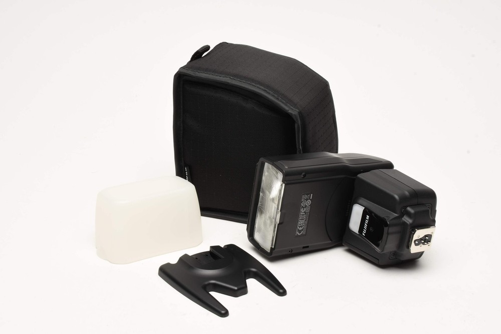 Fujifilm EF-60 Shoe Mount Flash, in case + stand + diffuser, Mint-