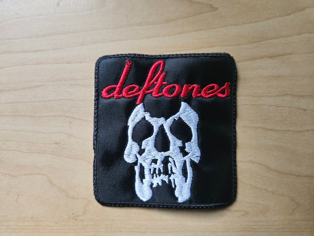 DEFTONES + LOGO,SEW ON WHITE AND RED EMBROIDERED PATCH