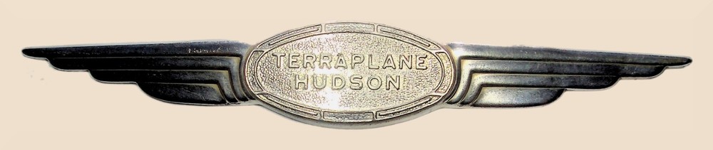 1937 TERRAPLANE HUDSON Car Trunk Lid Emblem