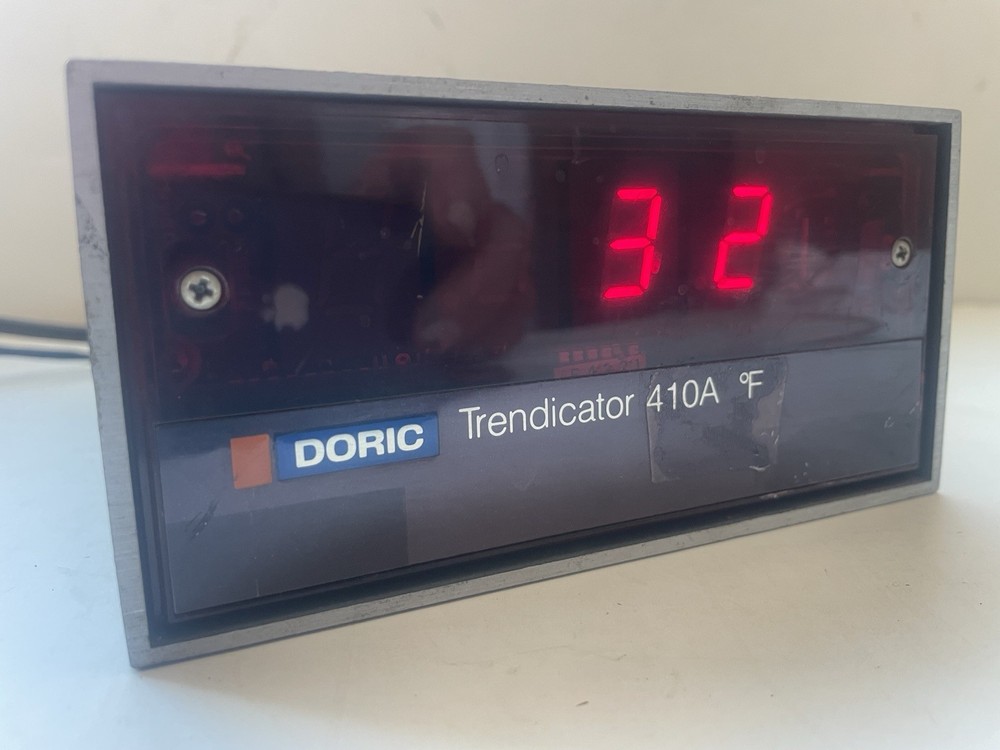 Doric Trendicator 400A Digital Temperature Indicator