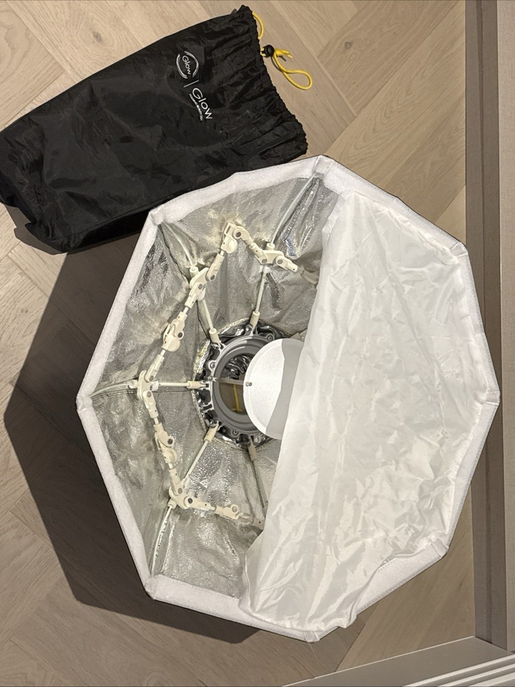 Glow Folding Beauty Dish