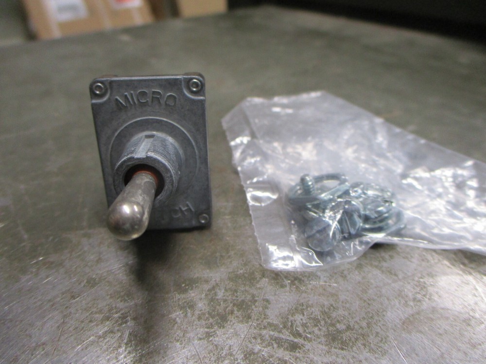 Genie Toggle Switch 13038 S