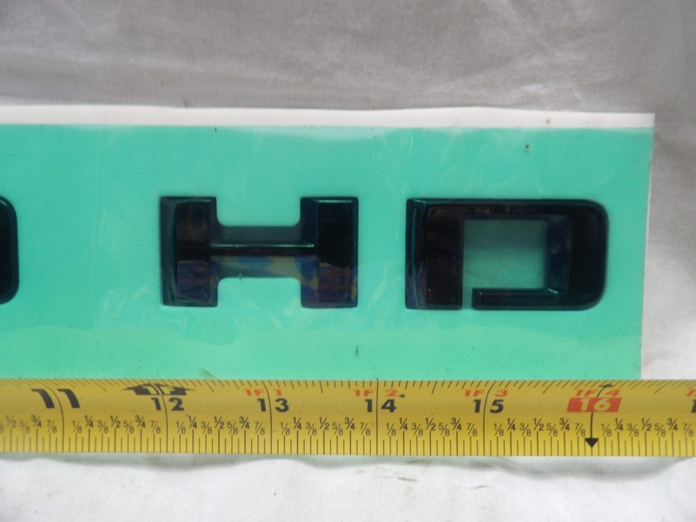 2500 HD Emblem Black