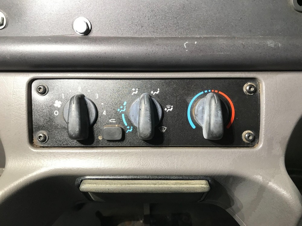 Freightliner M2 106 Heater A/C Temperature Controls - Used
