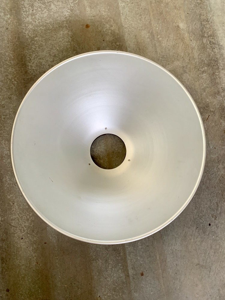 Speedotron Brown Line 16" Reflector