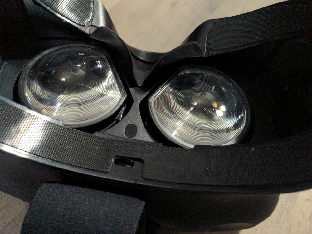 HTC Vive Virtual Reality VR Headset Only - No Cords - Headset Replacement ONLY