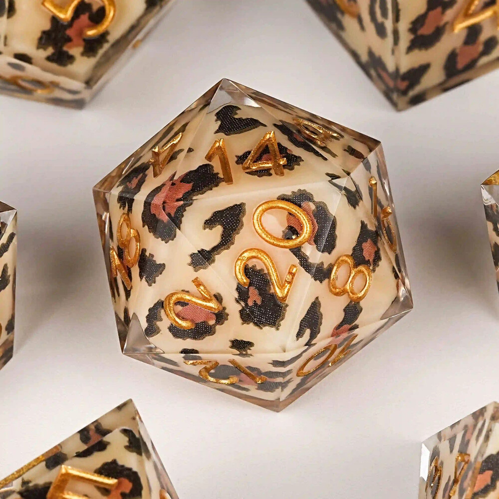 Resin DND Dice Set Sharp Edge Polyhedral 7PCS RPG Dungeons Dragons Leopard Print