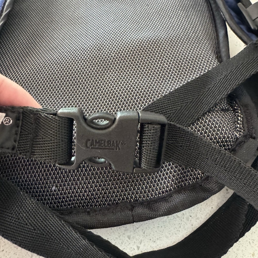 Camelbak Razor hydration backpack water pack camelback blue gray black