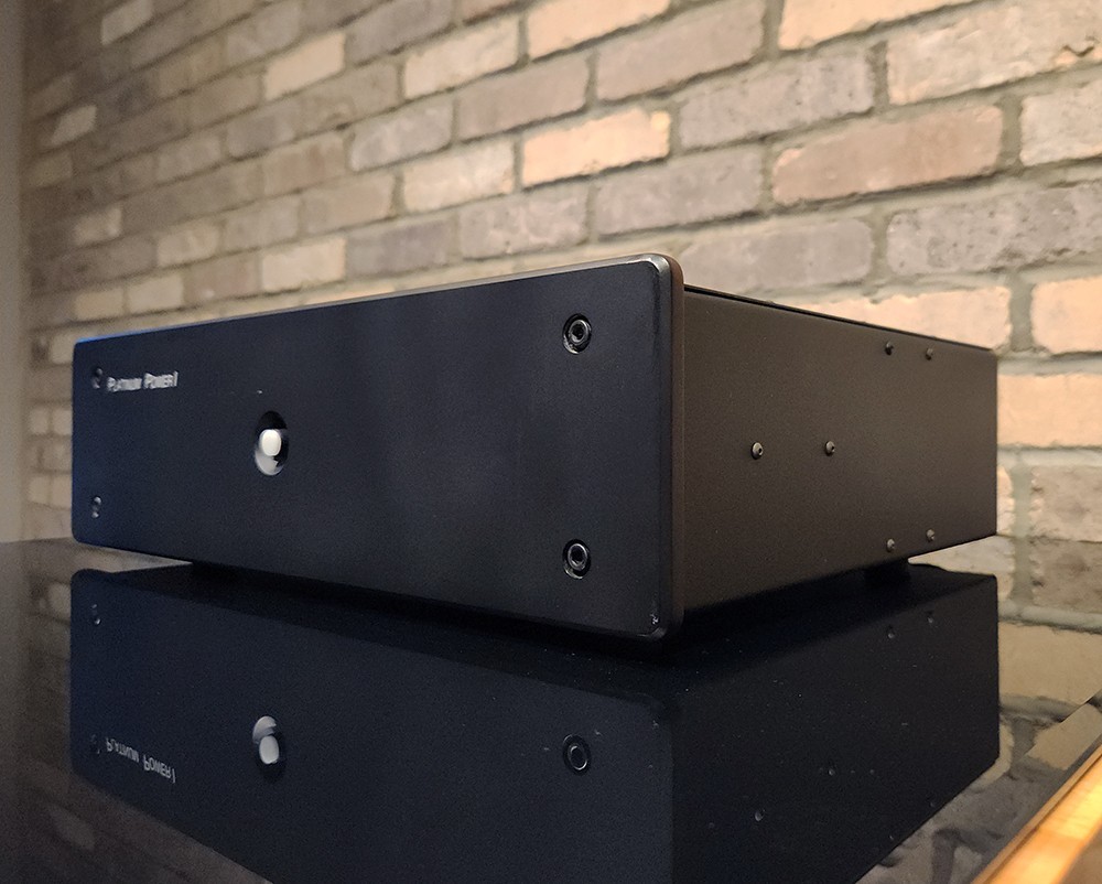 Platinum Power PP-1 - Balanced Power Line Conditioner / Processor / Surge Prot.