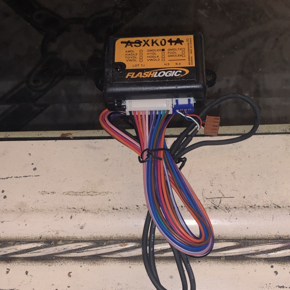 FlashLogic ASXK01A Bypass Module Remote Start Vehicle Interface