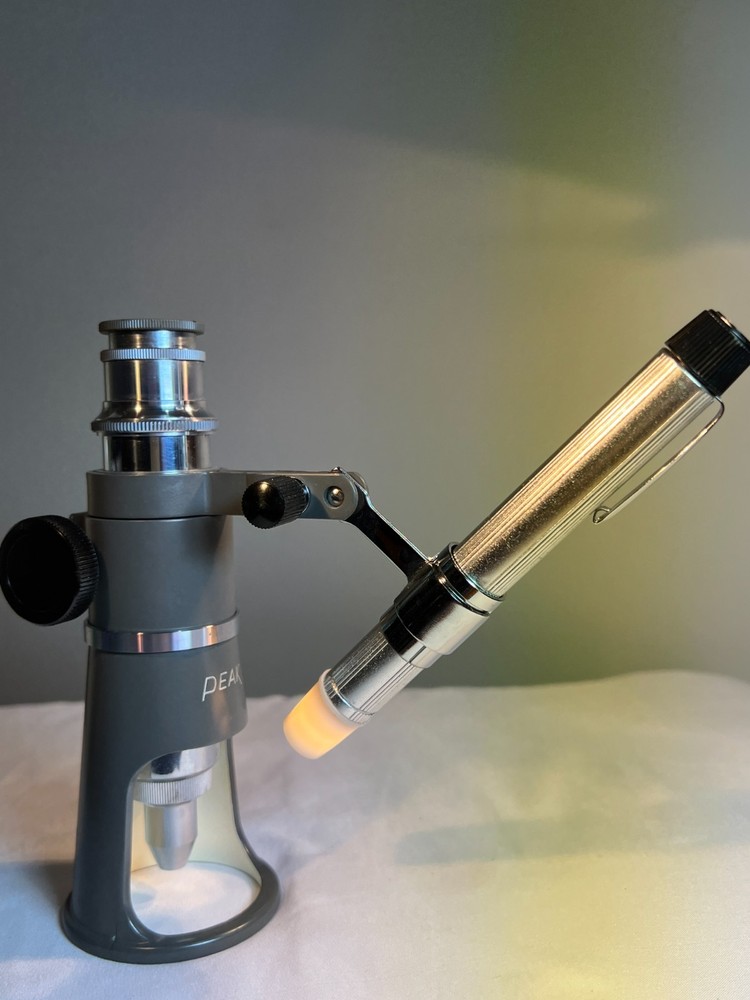 Peak 60x Alignment / Inspection Microscope Japan w/ Penlight – Excellent Optics