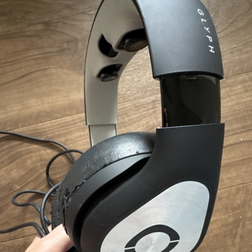 Glyph Video Headset Integrated Headphones Audio Gaming Headset Adjustable