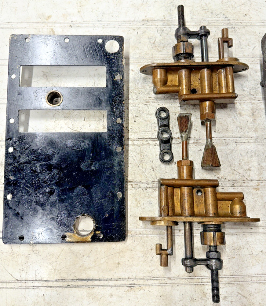 McCORD Class B Double 2 Feed Mechanical Force Feed Lubricator Oiler No 63601