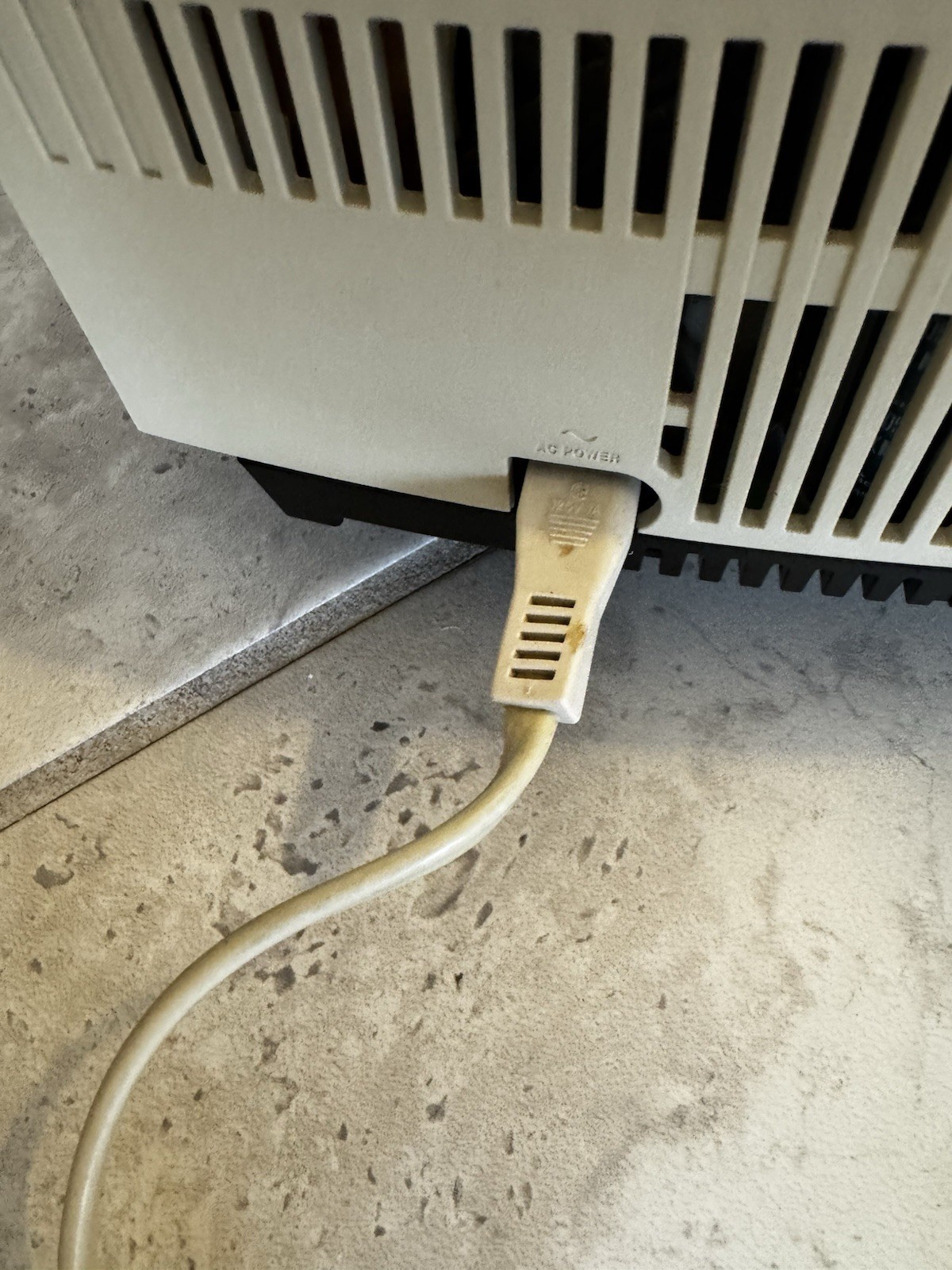 Bose Wave Music System AM/FM Radio and CD Player AWRCC2 No Remote