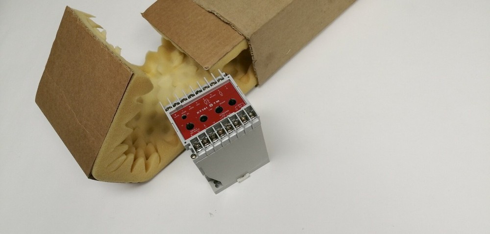 XT141 Isolation Amplifier Very Versatile Isolation Amplifier Very Versatile