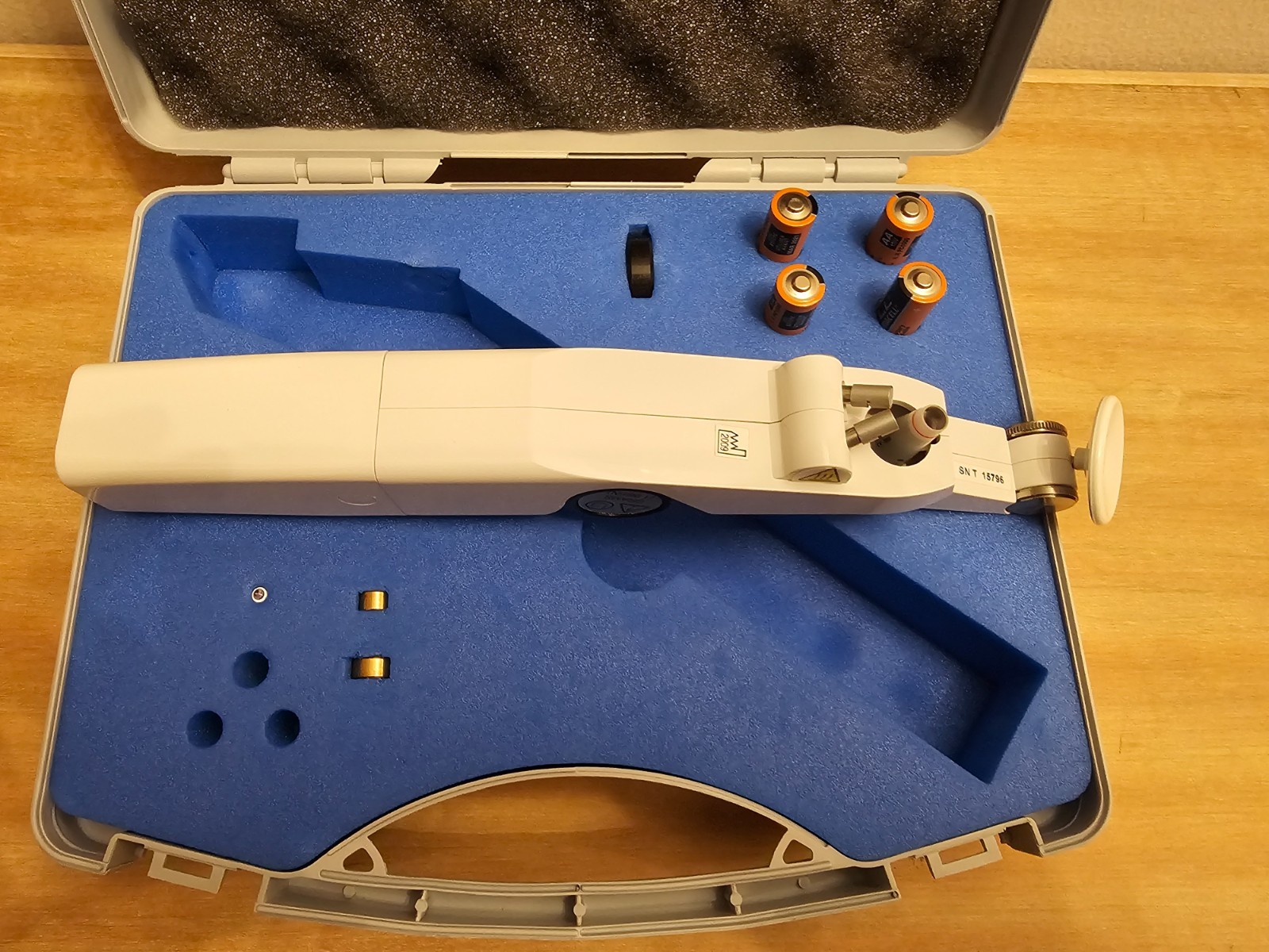 Perkins Clement Clarke MK2 Hand-Held Applanation Tonometer