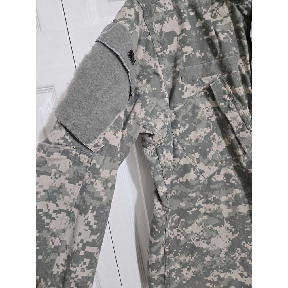 ACU medium Army combat uniform camo jacket