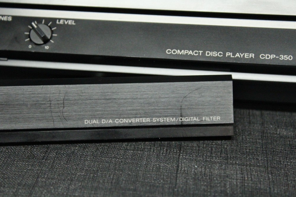 Authentic Sony CDP-350 CD player Front Panel Face plate screen w/ electronics