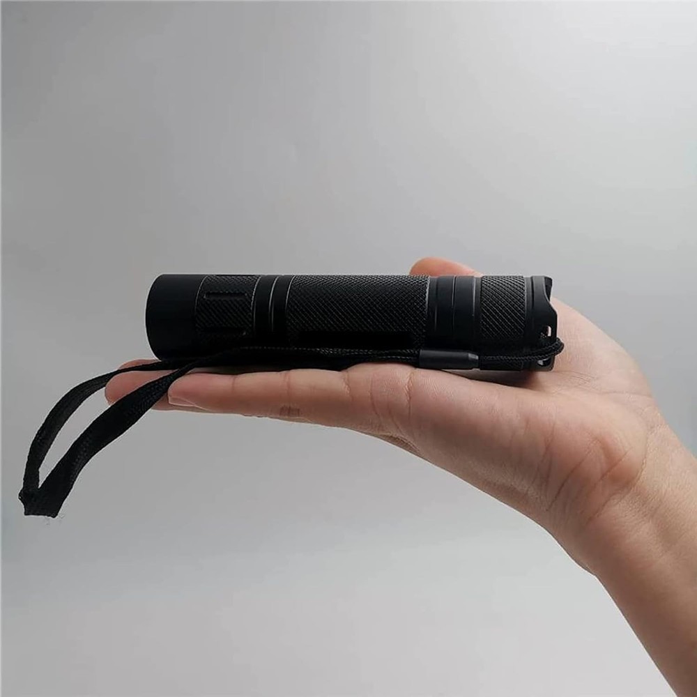 IR LED Illuminator Flashlight Zoomable 940nm Infrared Flashlight Night