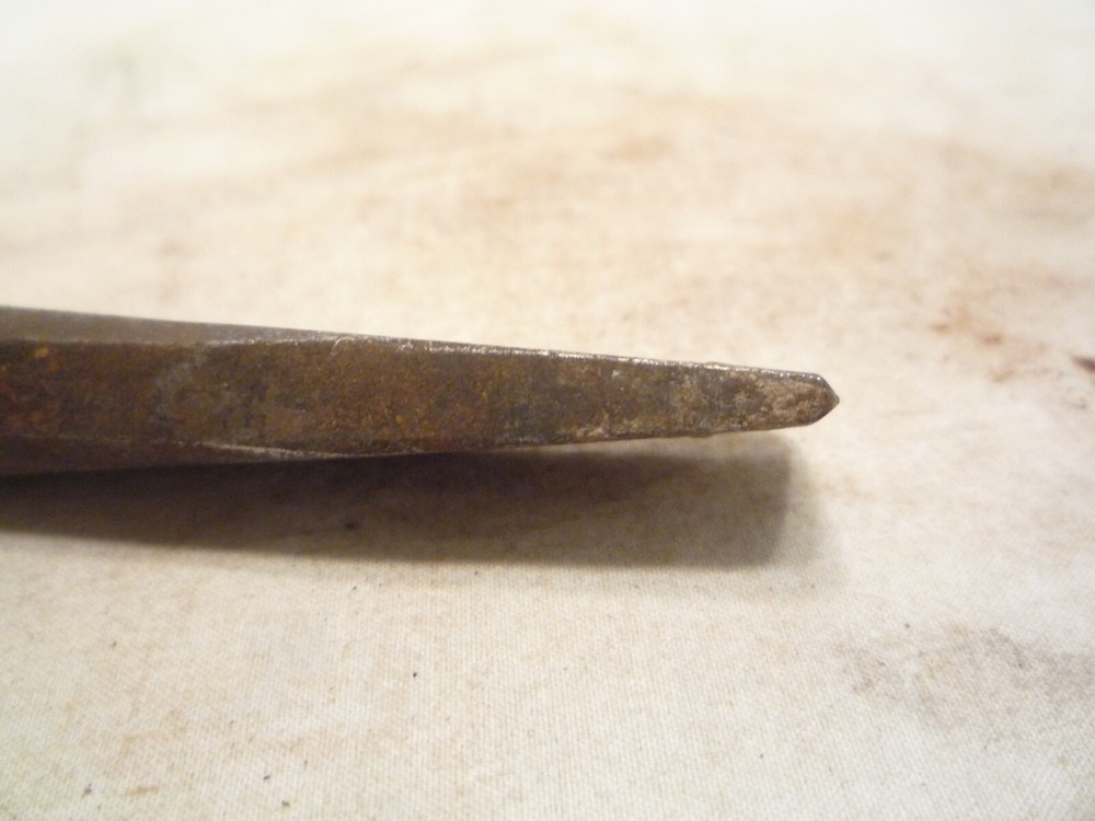 Vintage OLDFORGE #32 5/8" Cold Chisel, Hex shank, 5-3/4” Long