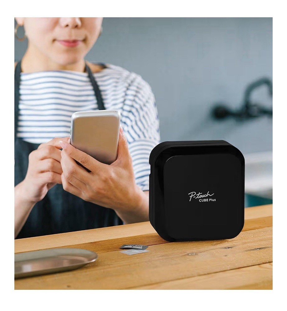 Brother P-touch CUBE Plus Bluetooth Label Maker (PT-P710BT)