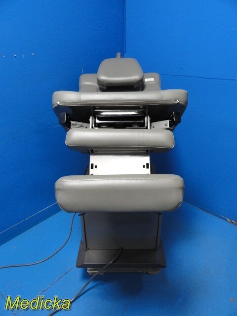 Ritter Midmark Model 119-014 75L Evolution Powered Examination Chair ~ 31423