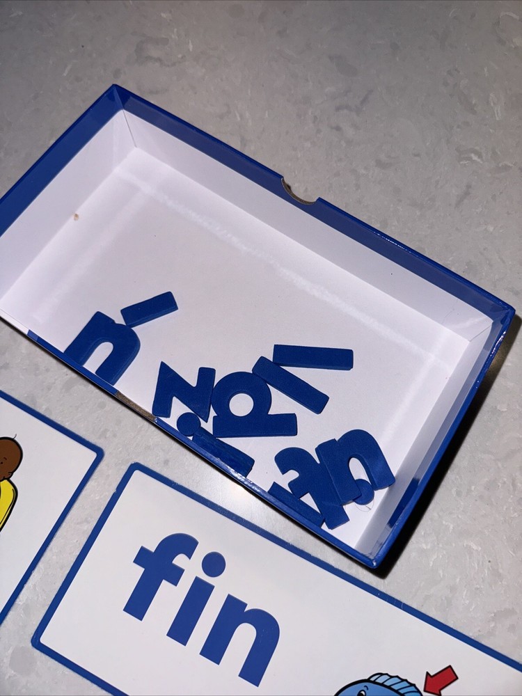 Lakeshore I Can Build Simple Words Phonics Reading Spelling Kit Blue Only
