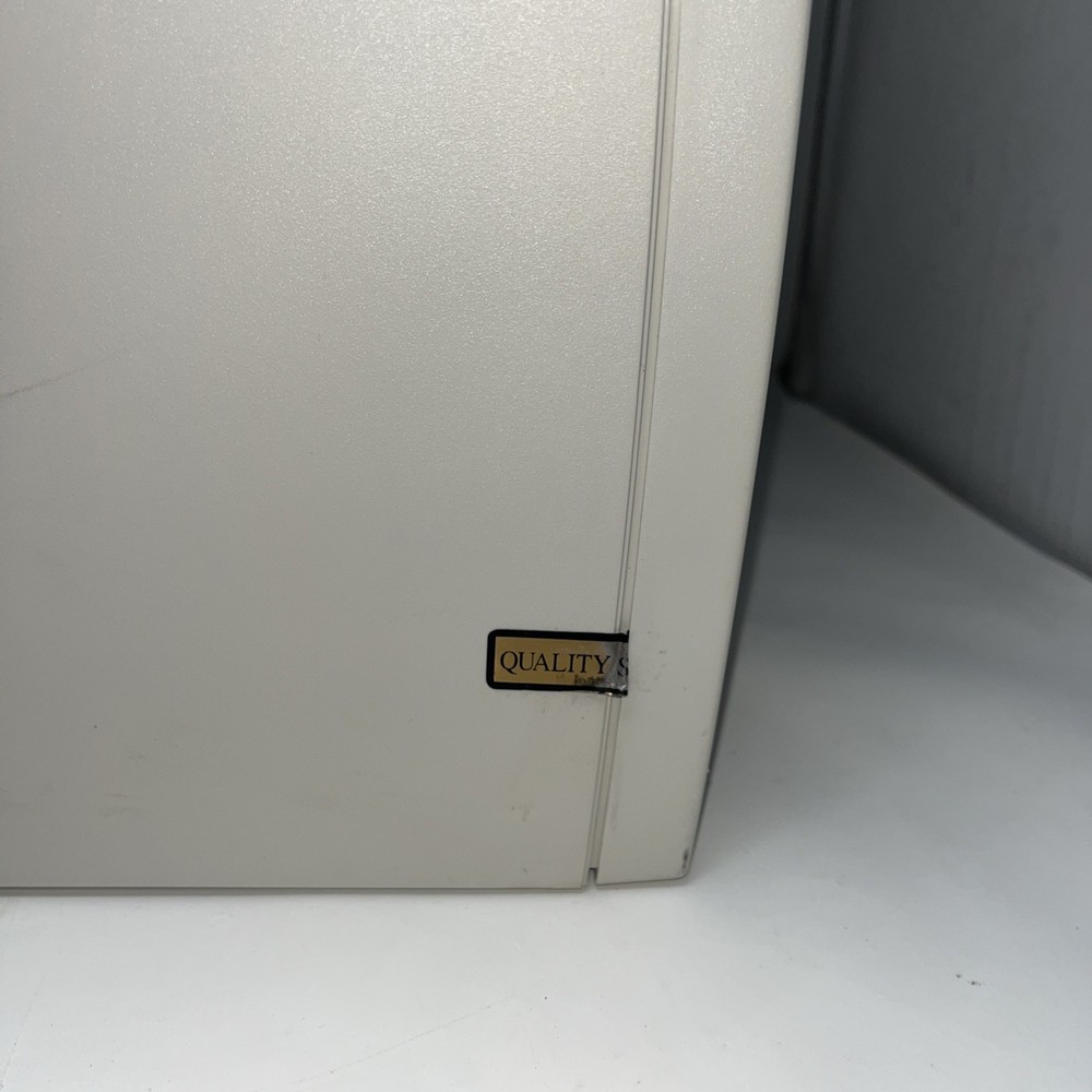 Gateway 2000 G6-233M Intel Pentium Desktop Powers on- read description