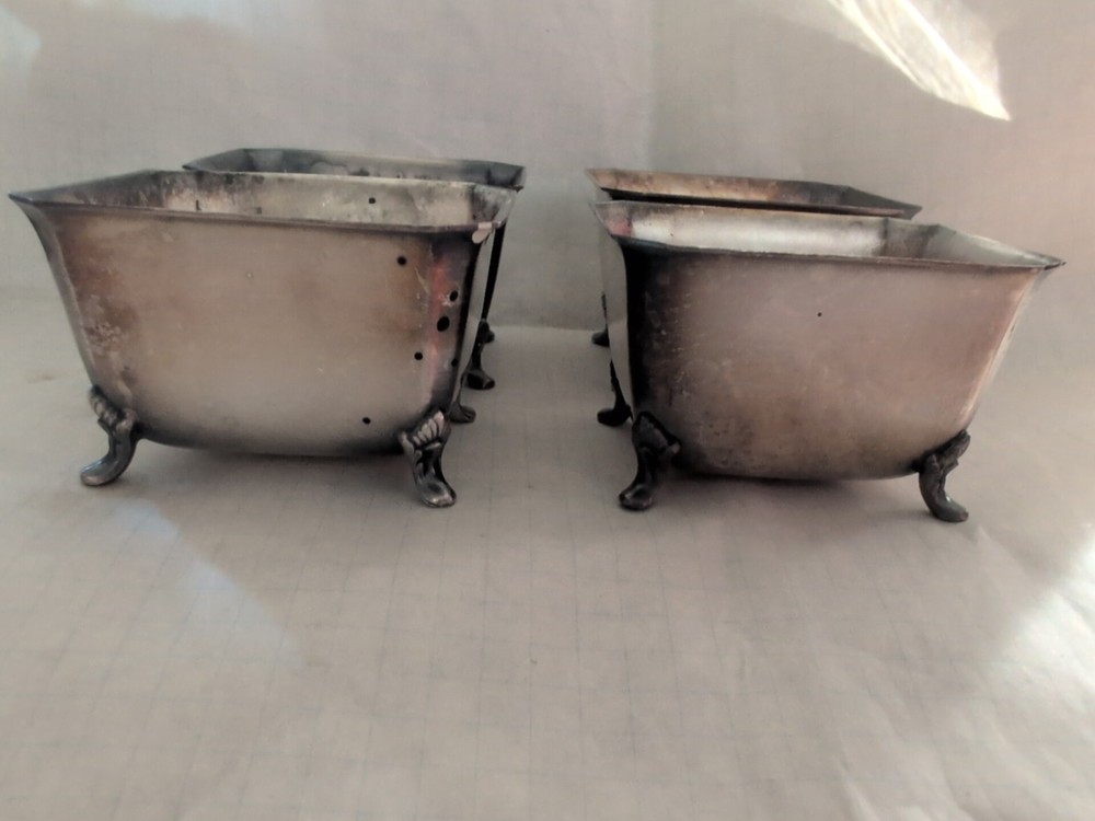 4- Footed Silverplated Candy Nuts Condiment Dishes