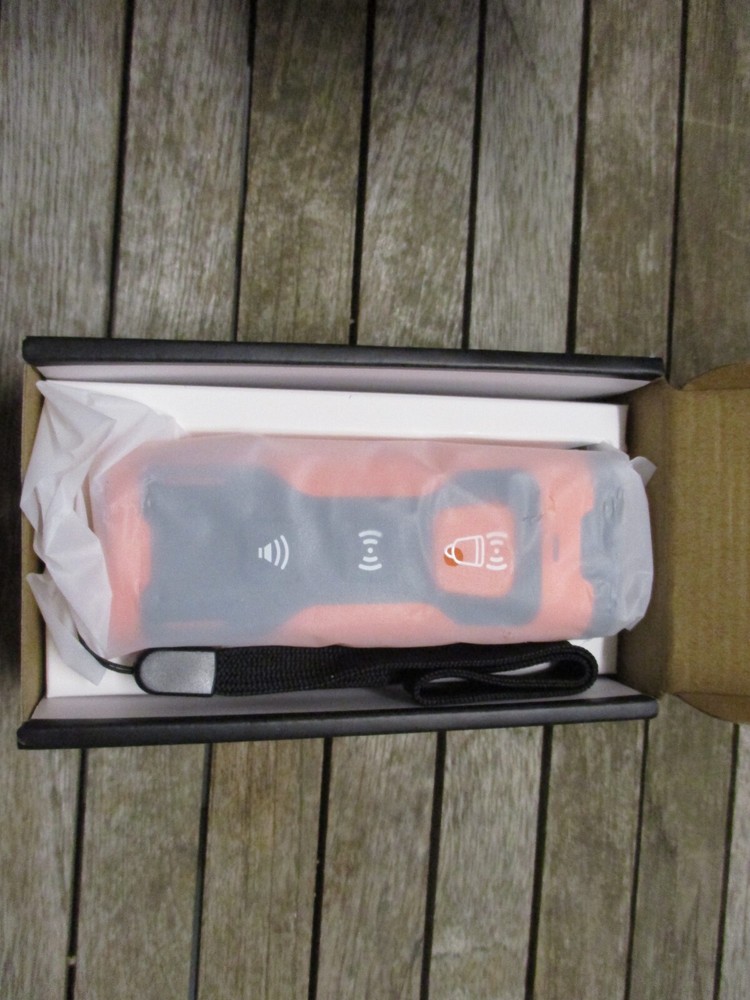 HeeNzz Ultra Sonic Rechargeable Dog Trainer