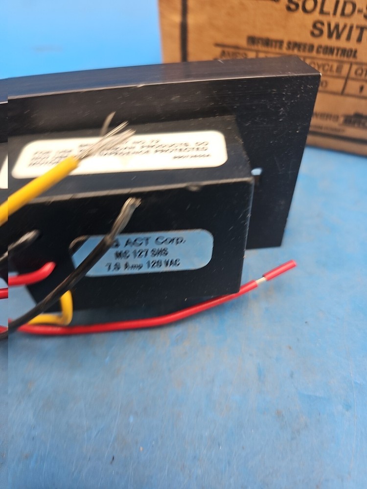 BROAN MODEL 72 SOLID STATE INFINITE SPEED CONTROL SWITCH